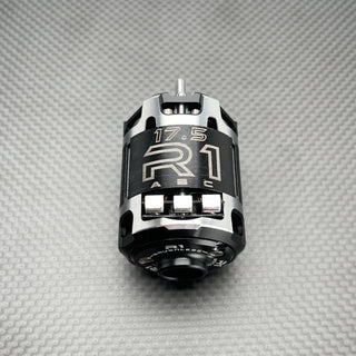 R1WURKS V30 17.5T (ROAR Approved)