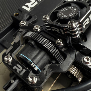 R1WURKS (B84 Series) Center Bulkhead Brace, Carbon