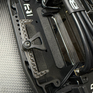 R1WURKS R1B Battery Mount, Transverse, Carbon Fiber